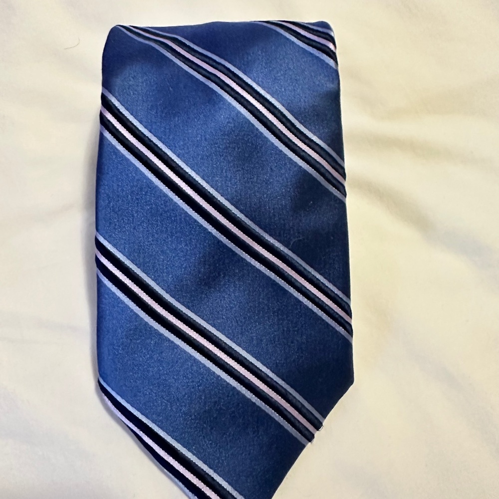DKNY Men's Silk Tie